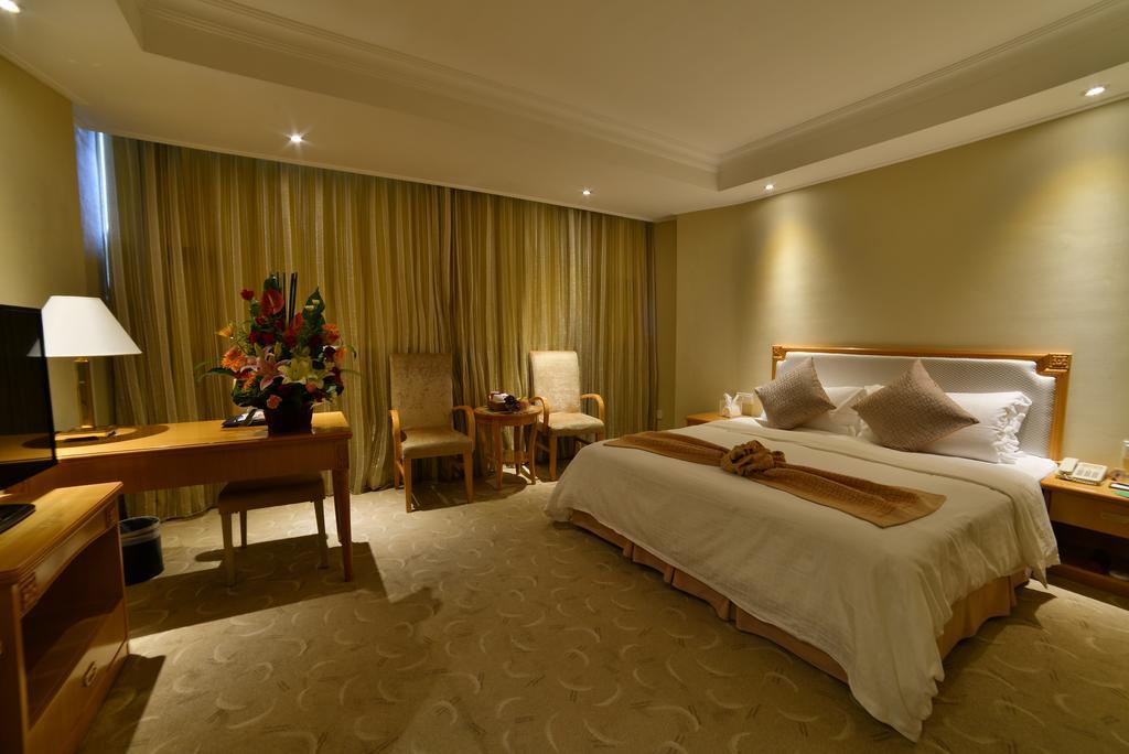Xiamen Airline Hotel Room photo